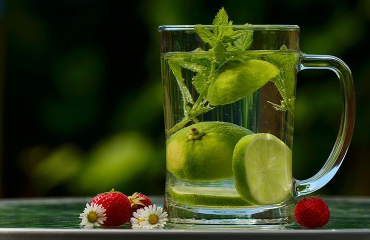 acqua detox depurativa idee