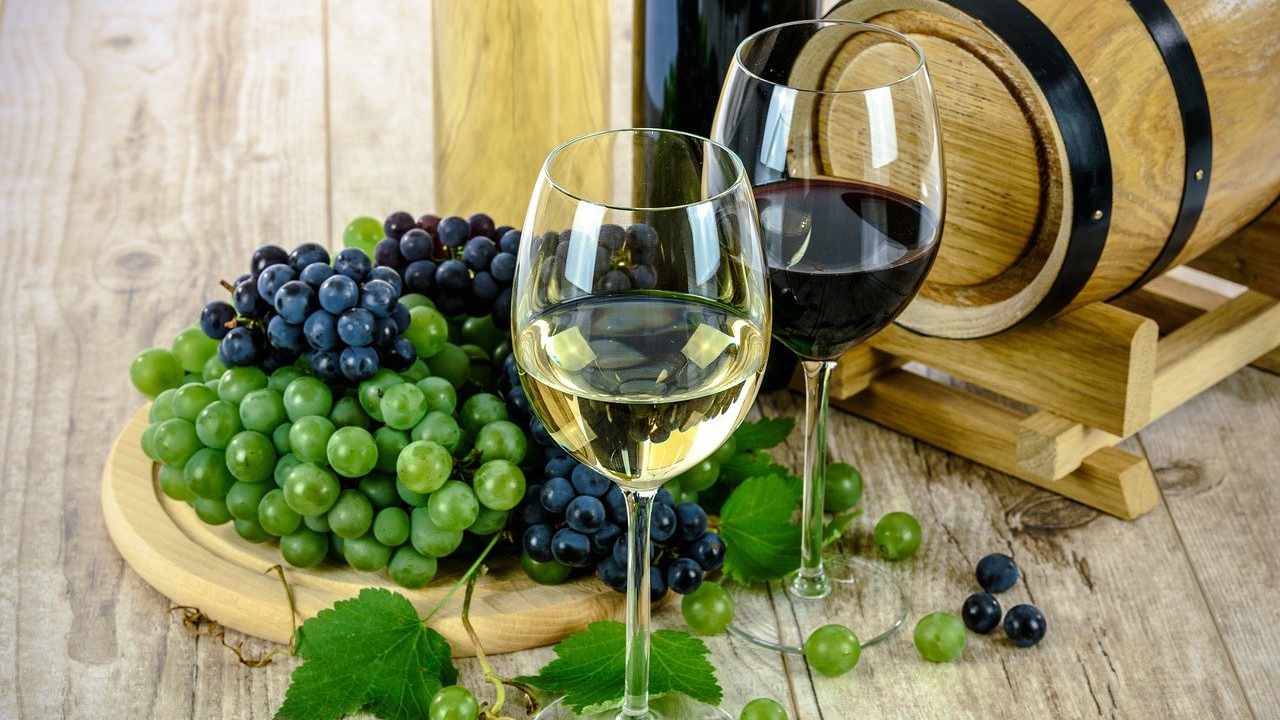 Commissione europea frena la produzione del vino