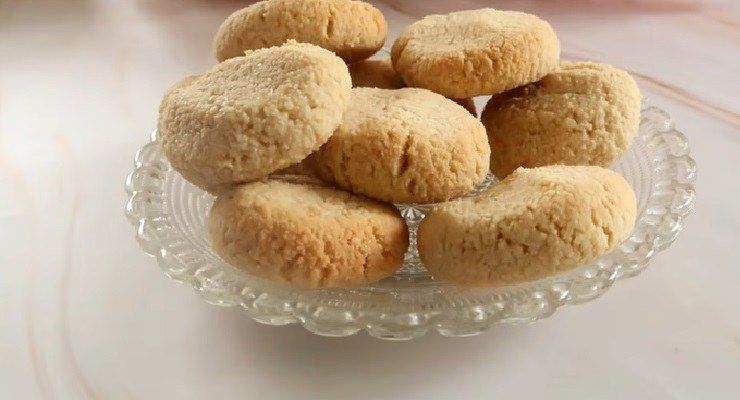 Biscotti con due ingredienti 60 calorie