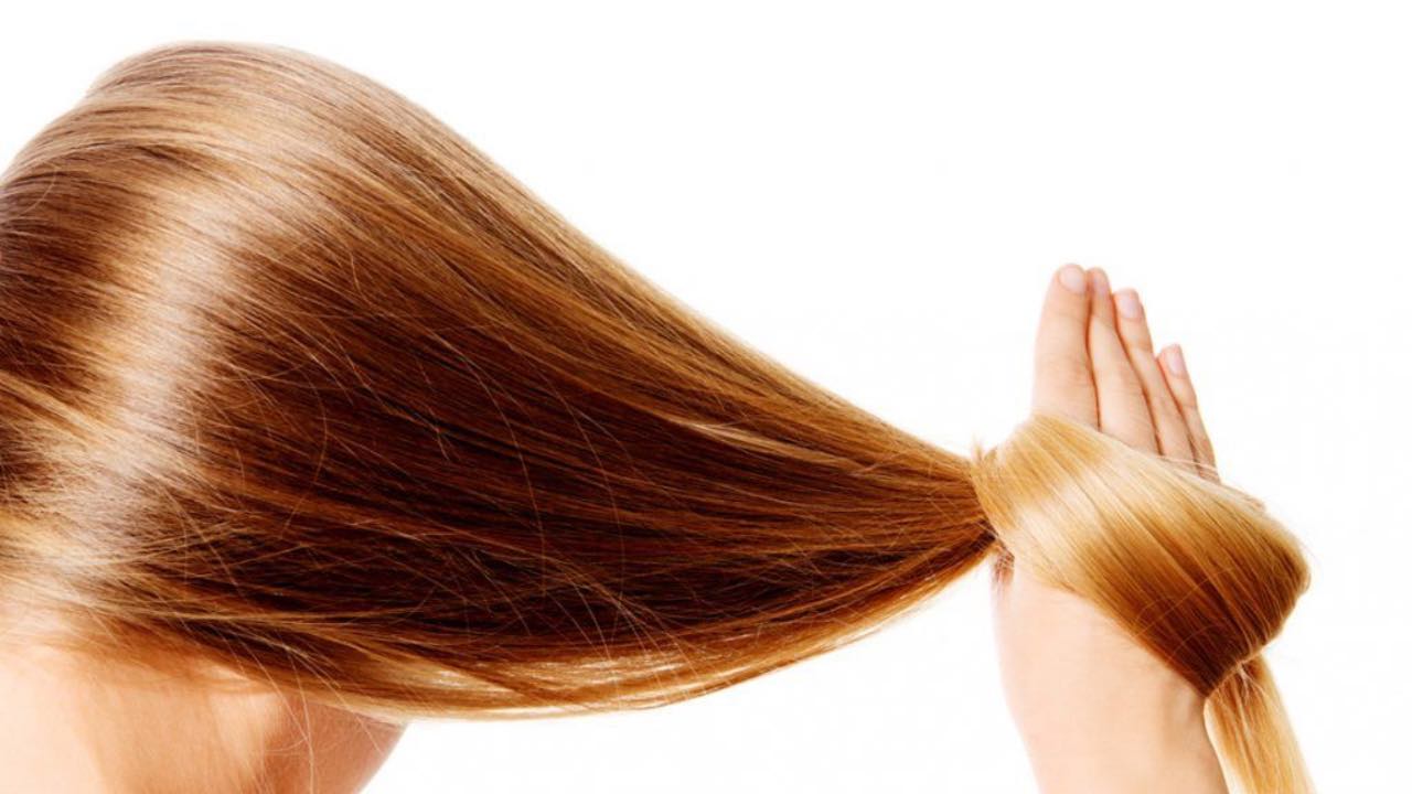 rimedio naturale capelli puliti