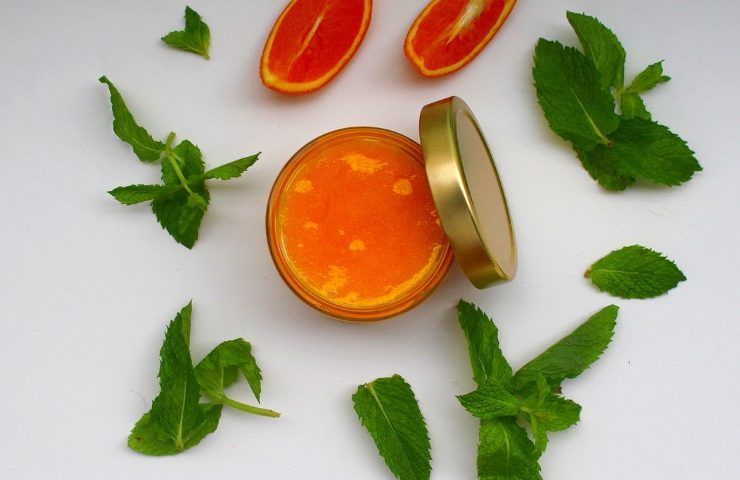 olio essenziale arancio ingrediente naturale casa