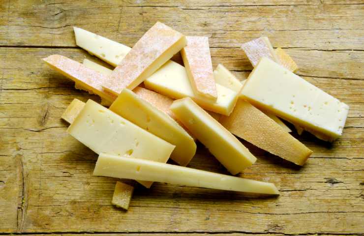 Croste di formaggio riciclo 