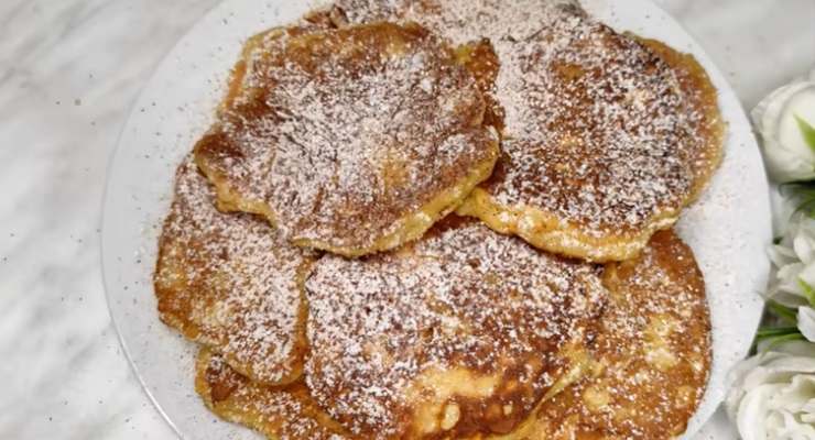 Frittelle di carote e mele pronte in pochi minuti