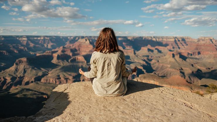 come meditare attraverso la respirazione