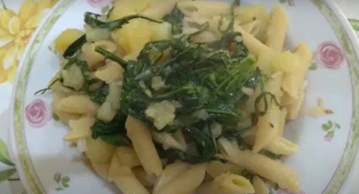 Pasta rucola e patate semplice saporita