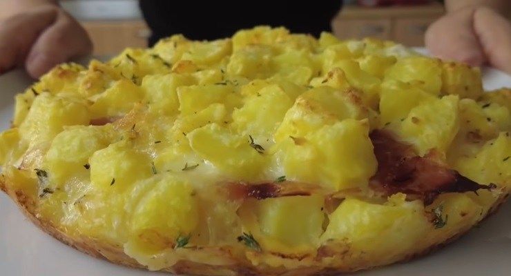 Patate pasticciate con ripieno morbido e filante 220 Kcal