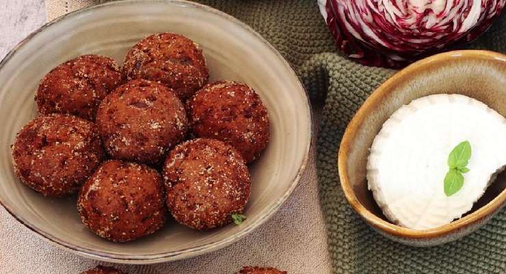 Polpette di ricotta e radicchio