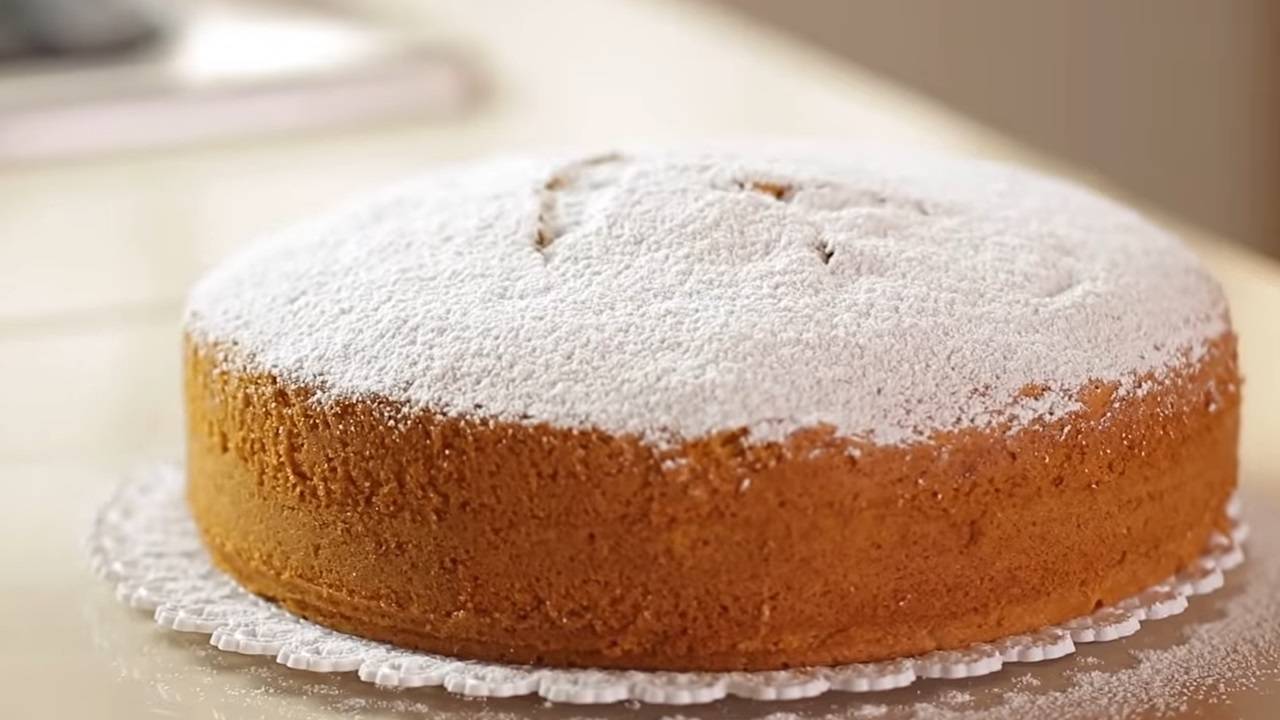 Torta super soffice con farina di mais e miele