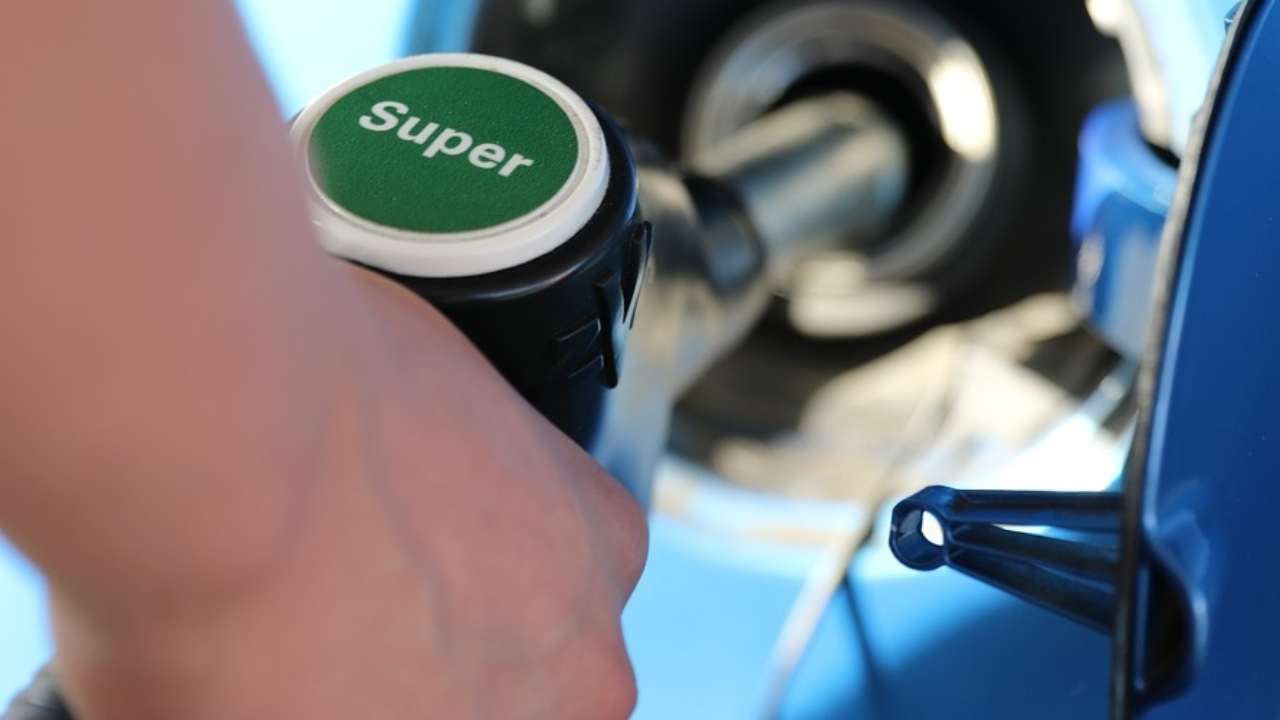 Prezzi benzina truffa gestori