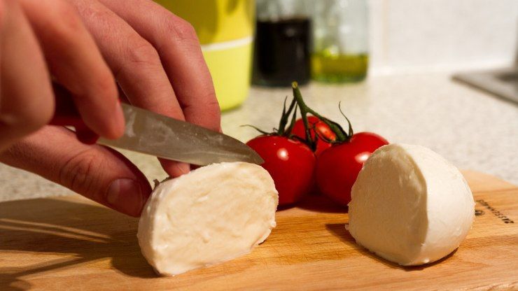 mangiare mozzarella 