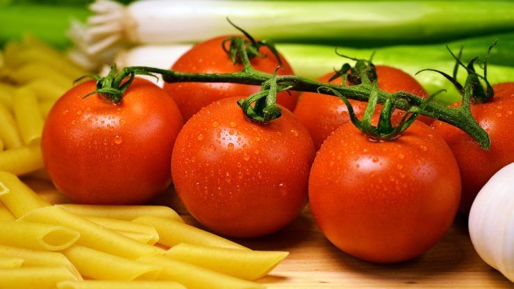 pomodori in cucina 