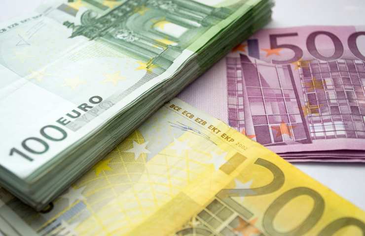 Alcune banconote da 100, 200 e 500 euro