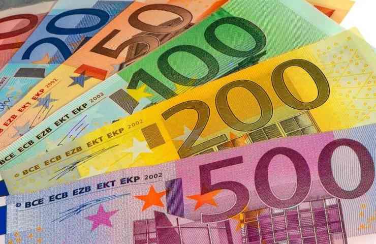 Banconote in euro di vari tagli