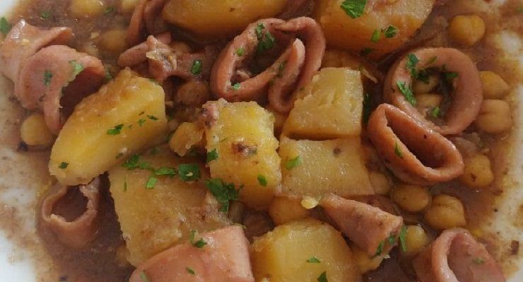 Calamari e patate in guazzetto pranzo Pasqua