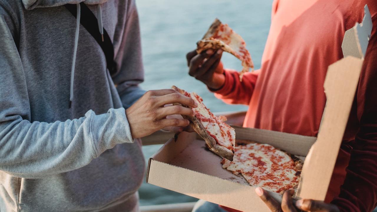 mangiare in piedi digestione