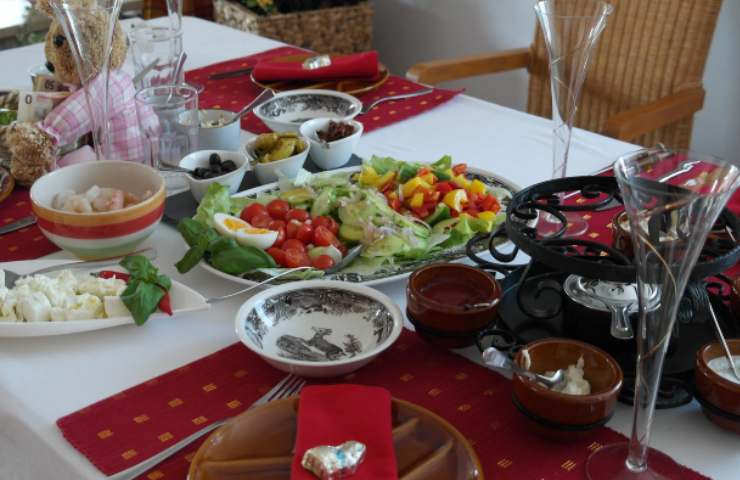 Tavola cibo