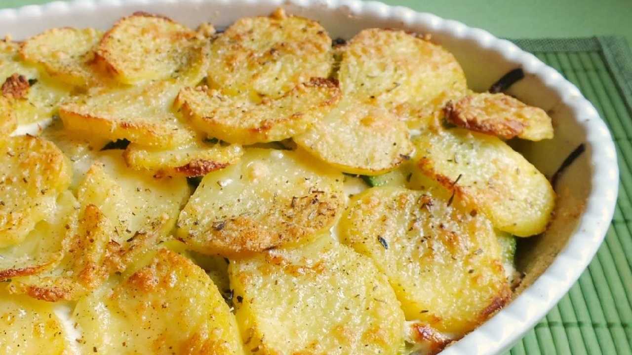 Torta greca di patate light 180 calorie