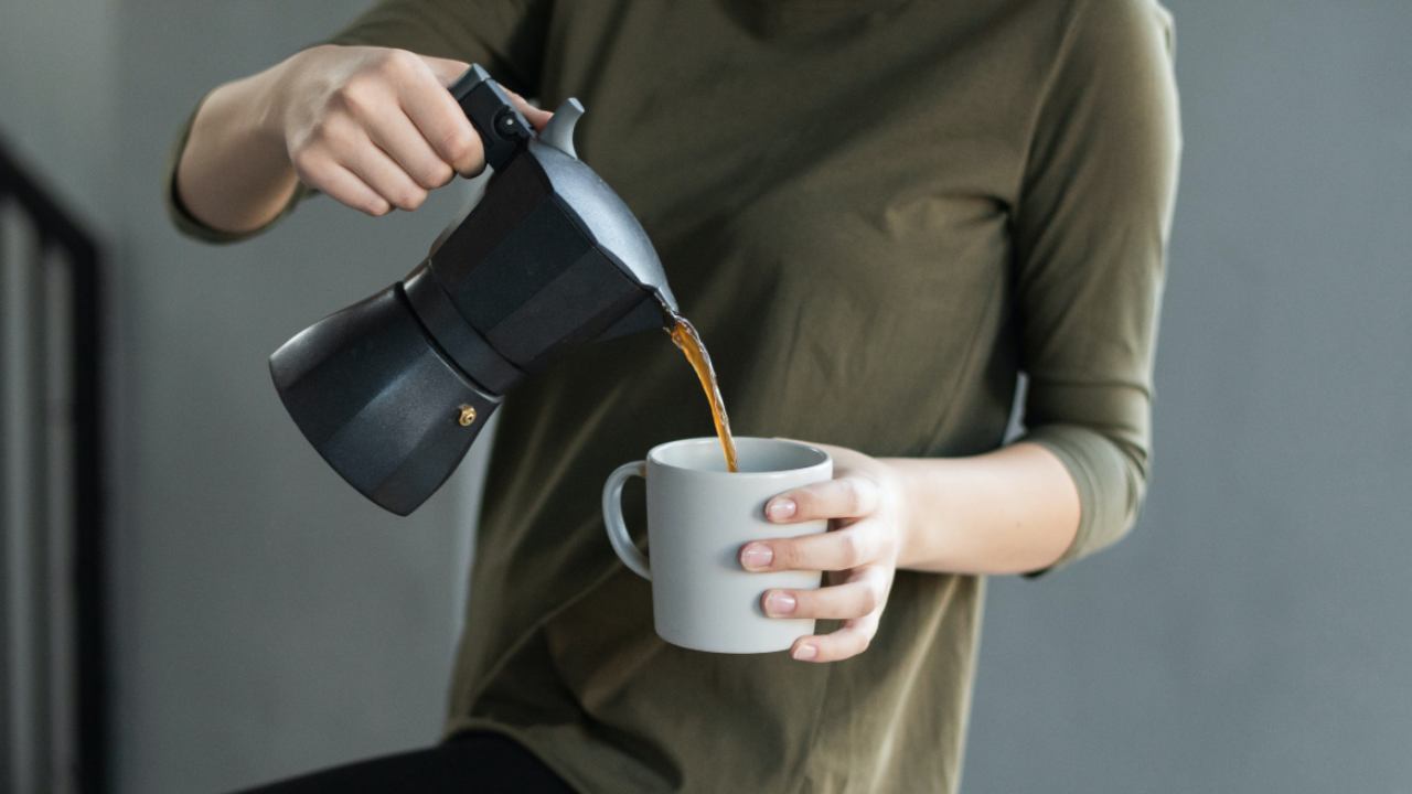 pressione alta effetti caffeina