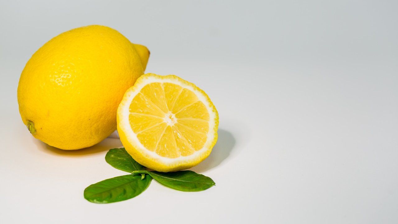 limone sulla pelle