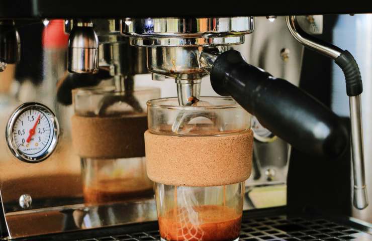 macchina del caffè pulizia consigli
