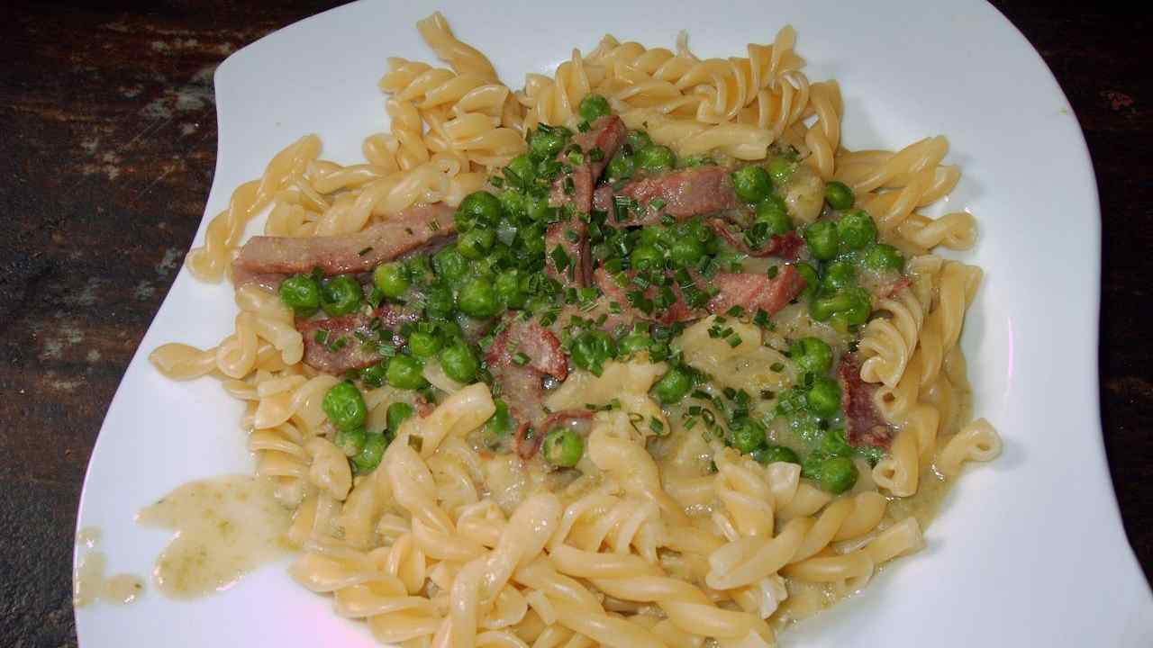 pasta piselli