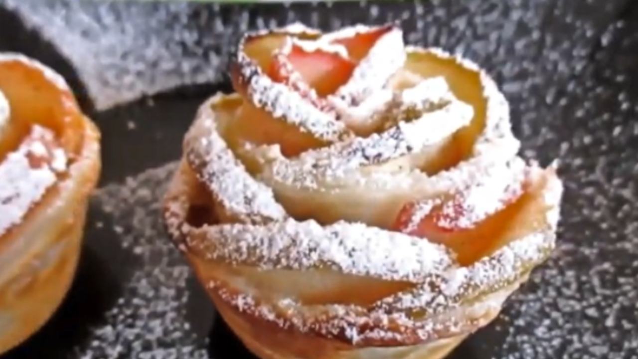 Roselline di sfoglia per la festa della mamma.