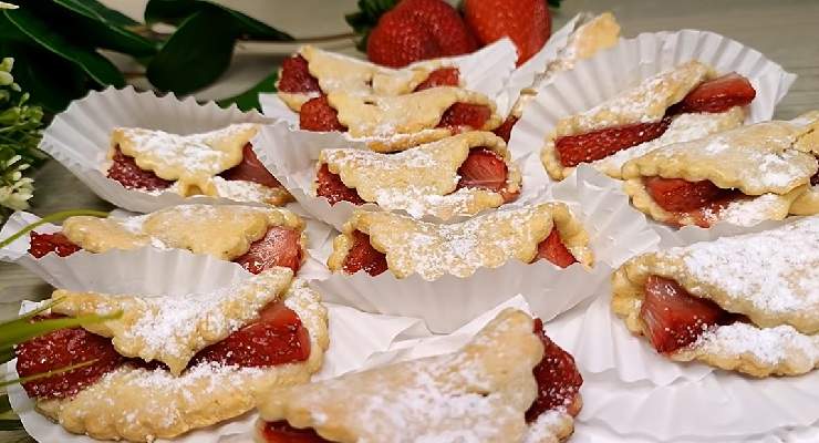 Biscotti alle fragole light 70 calorie