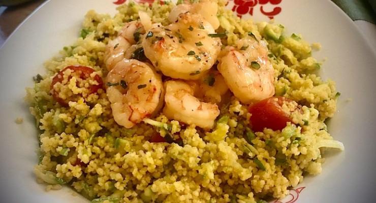 Cous Cous fresco con zucchine gamberetti e menta