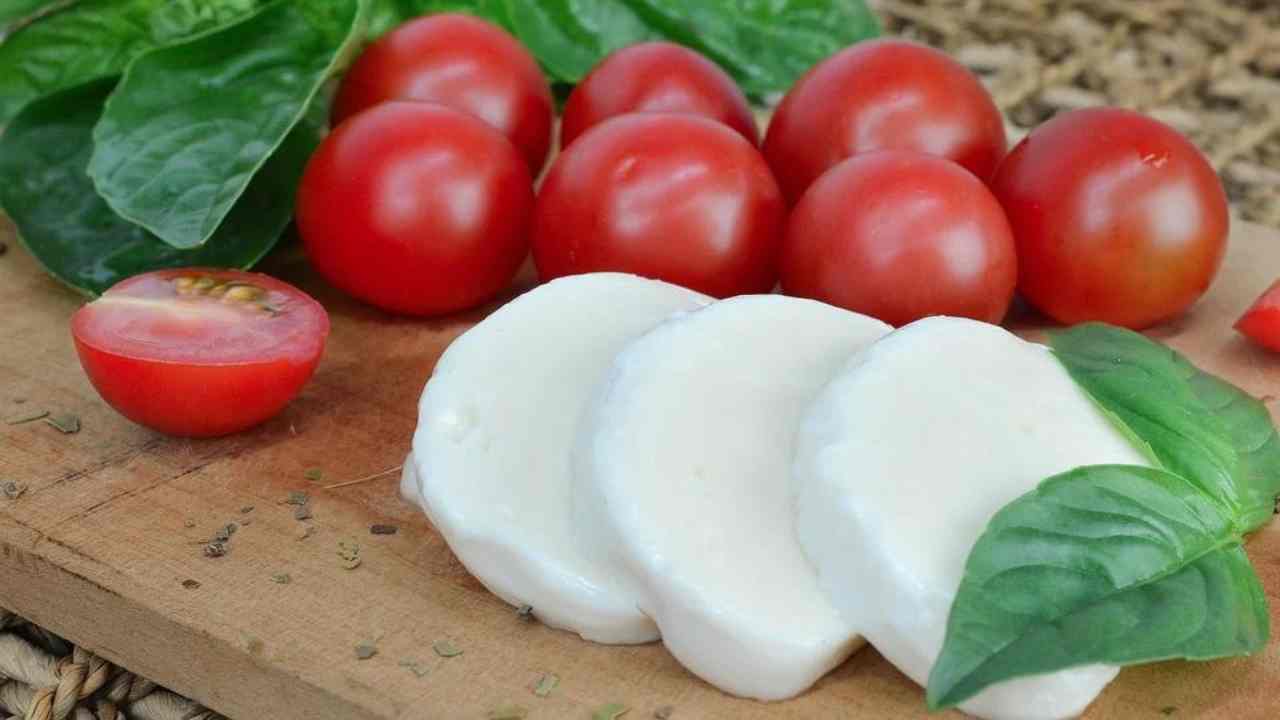 Perché non buttare l'acqua delle mozzarelle