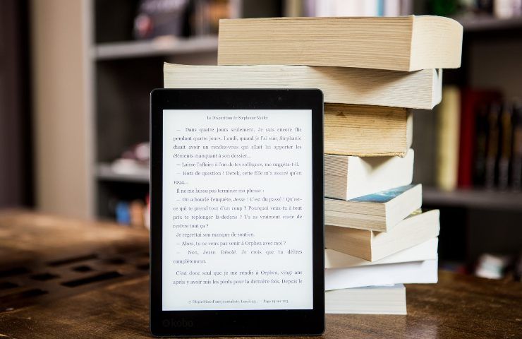 Libri Cartacei o Digitali? 18 Vantaggi e Svantaggi degli eBook