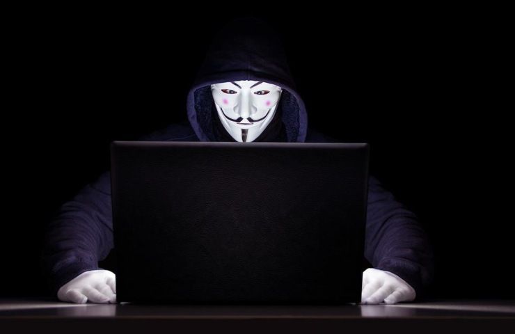 La rappresentazione tipica di un hacker