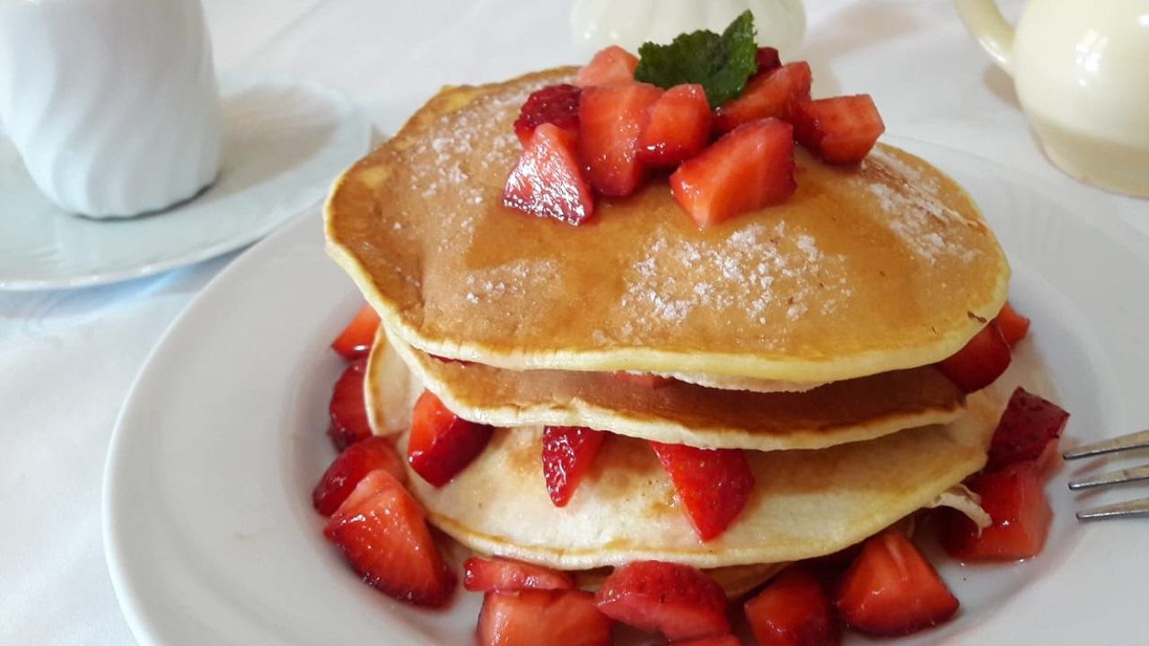 Pancake alle fragole morbidi