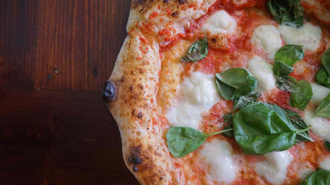 Pizza Margherita esconde um perigo para a saúde: os detalhes