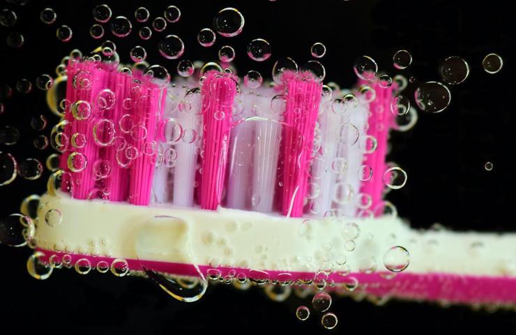 spazzolino per l'igiene orale 