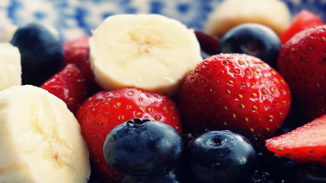 Frutta a colazione (Foto Pexels)