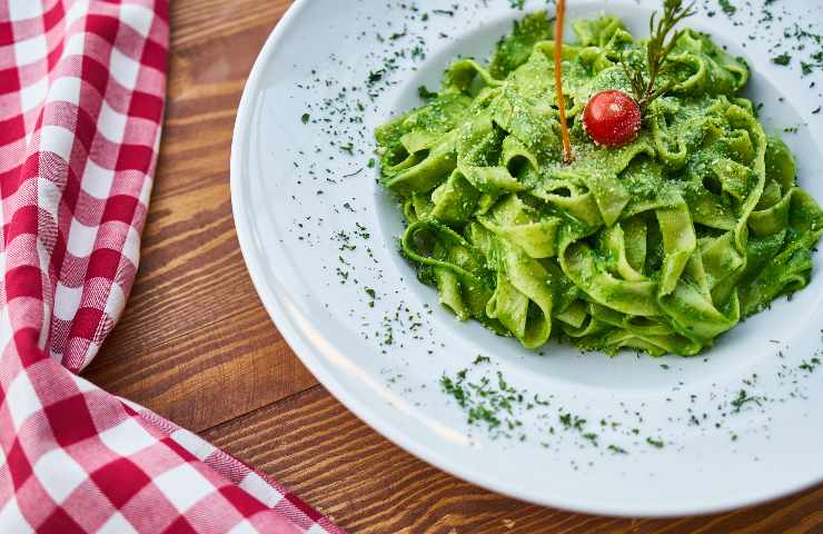 Pasta al pesto