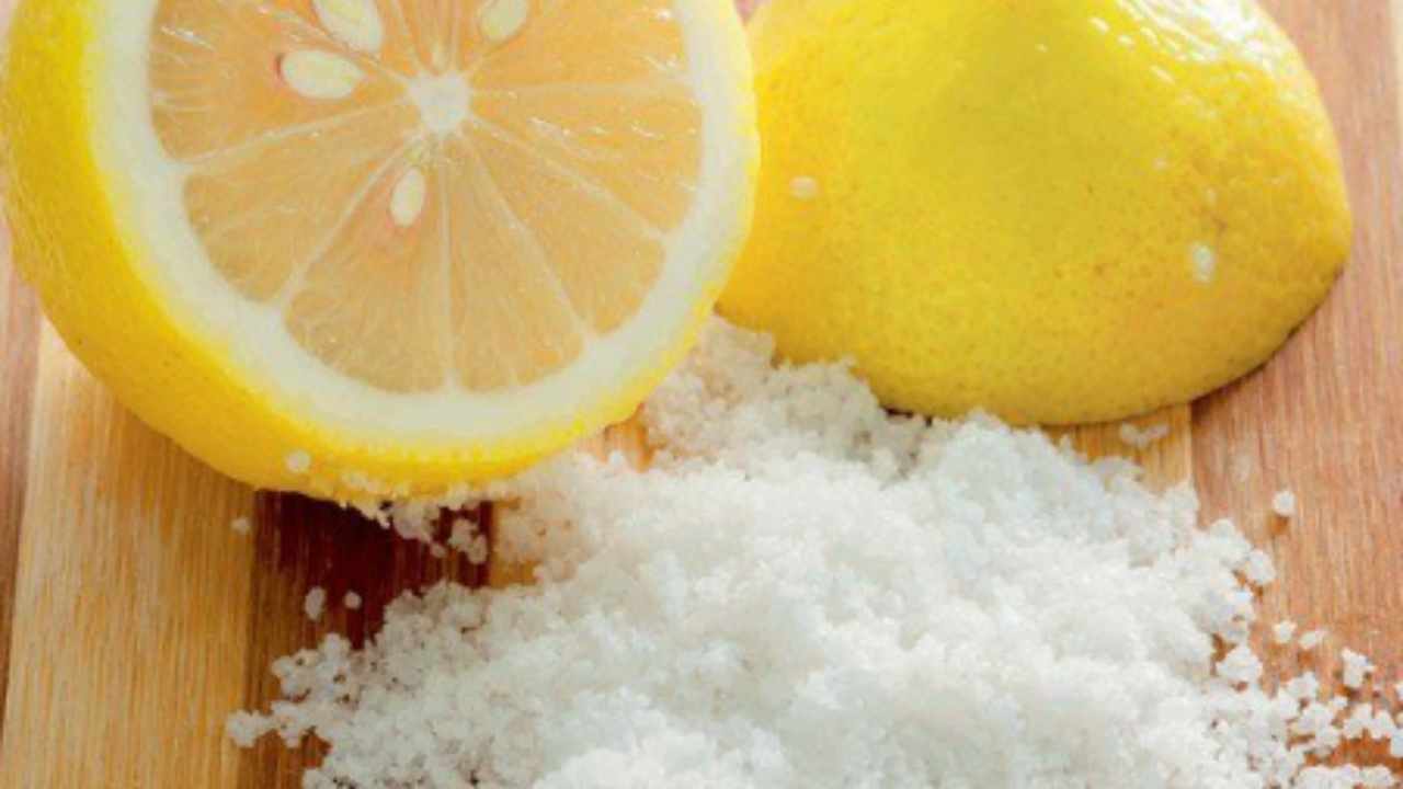 sale e limone benefici pulizie calcare