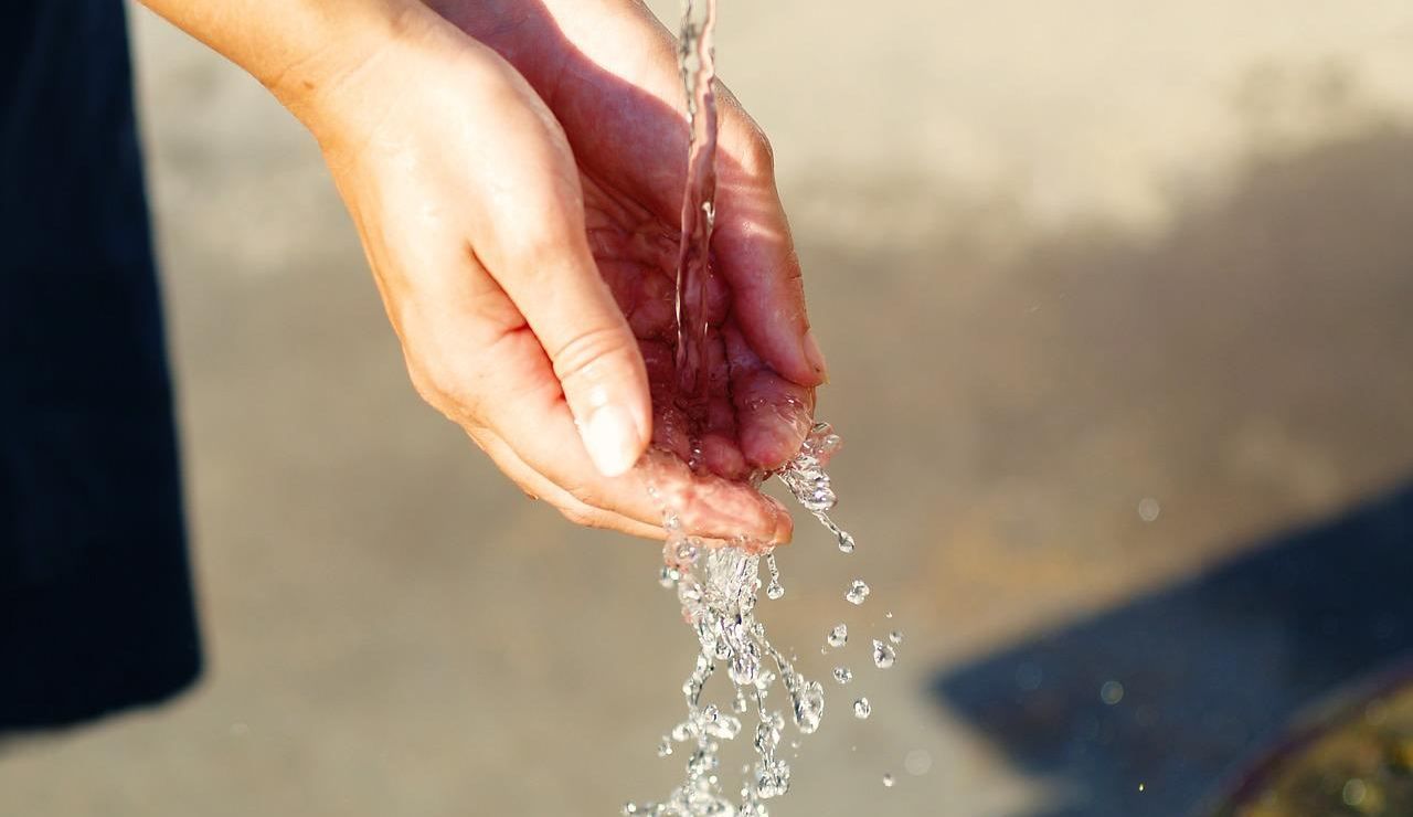 acqua dall'aria invenzione