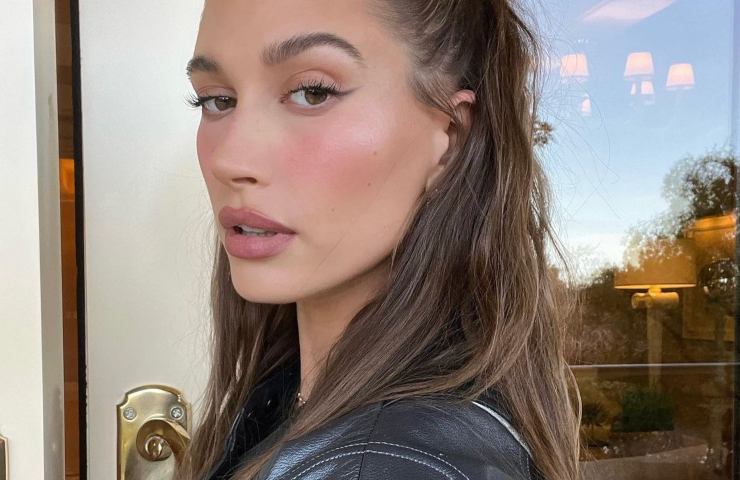 Hailey Bieber