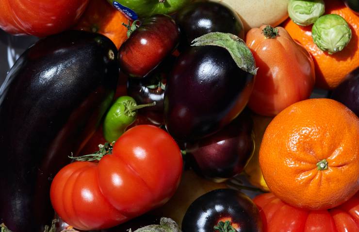 frutta verdura colori vivaci dieta