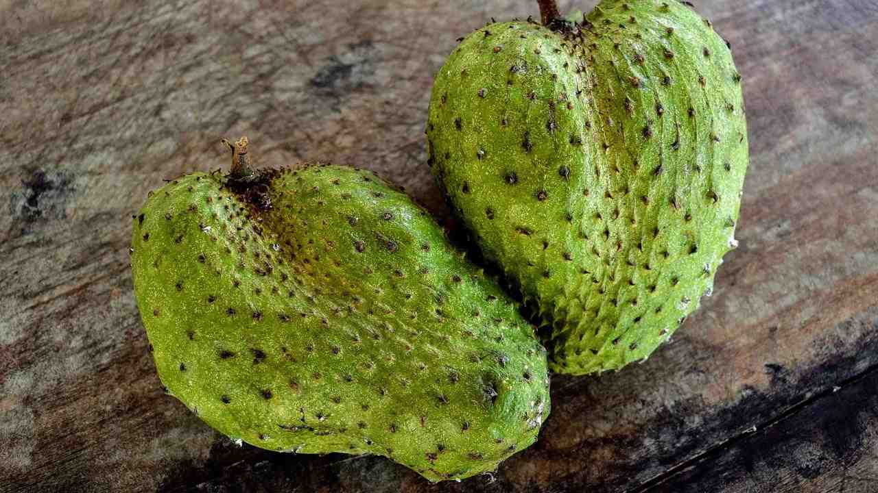 frutto tropicale combatte tumore