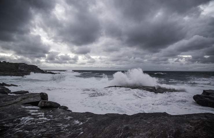 Una giornata coperta al mare