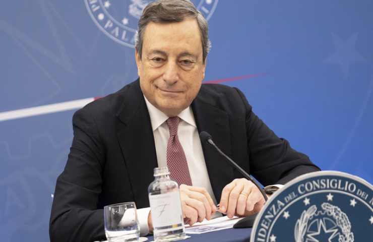 Mario Draghi in conferenza