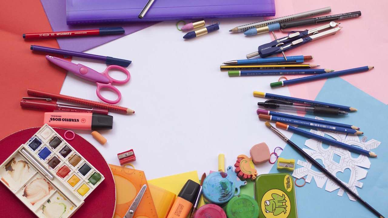 sostanze tossiche materiale scolastico