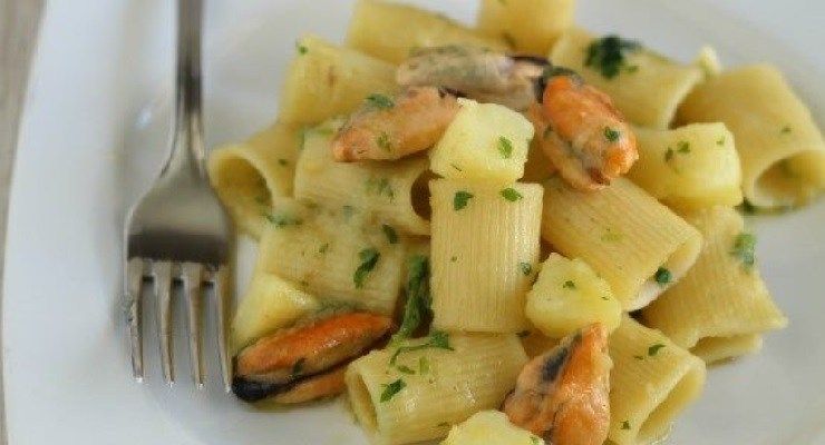 Pasta patate e cozze