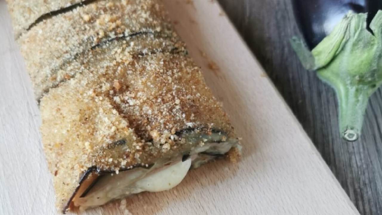 Rotolo di melanzane ripieno 95 kcal