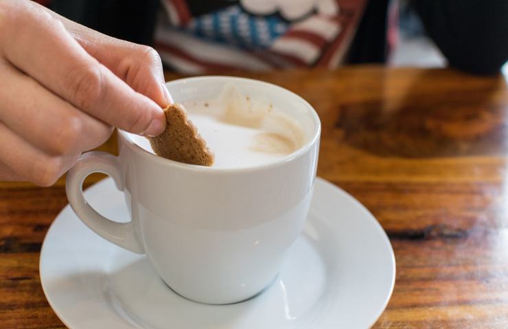 Colazione italiana evitare motivi 