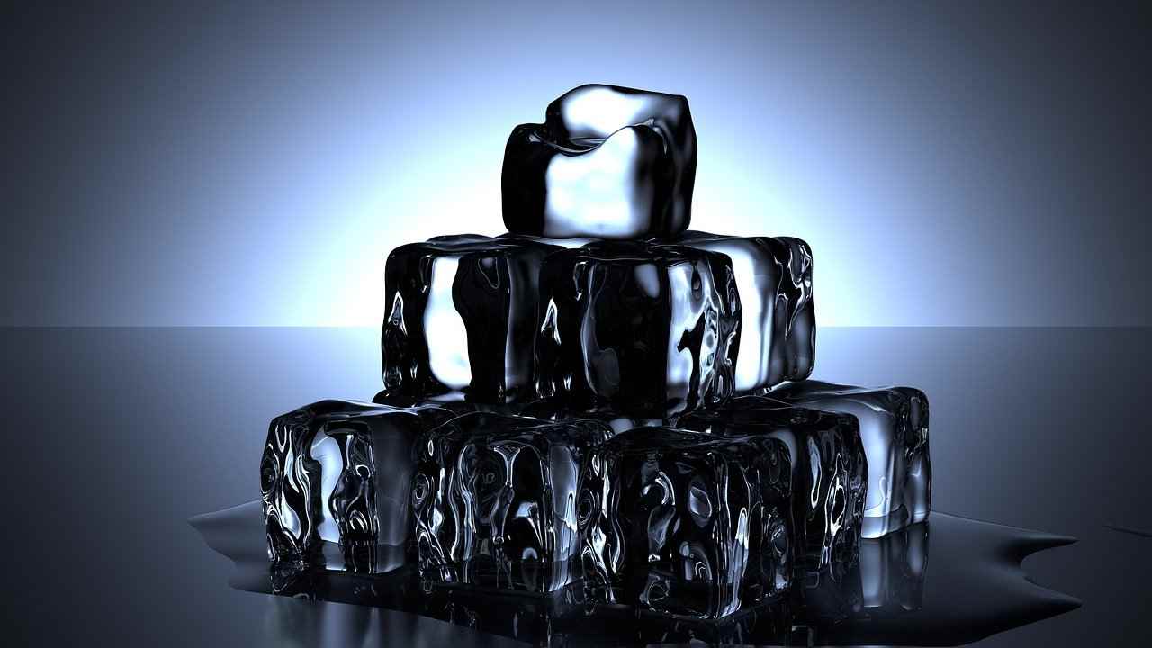 Cubetti di ghiaccio congelatore