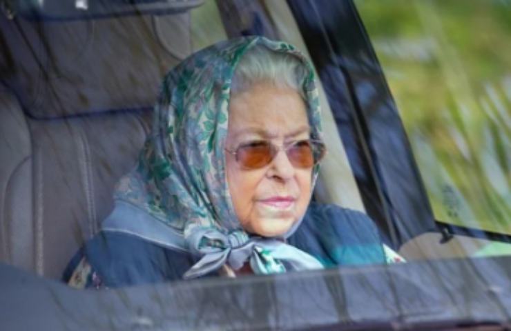 La regina in auto