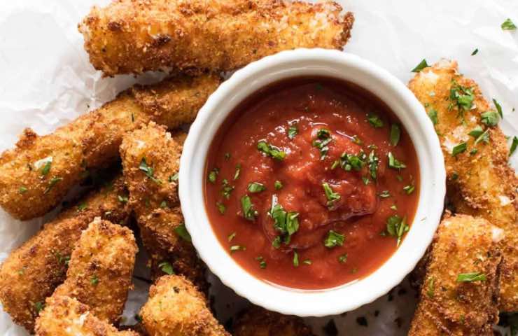 Mozzarella sticks